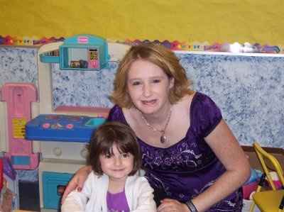 RANDOM QUESTION : Living together before marriage