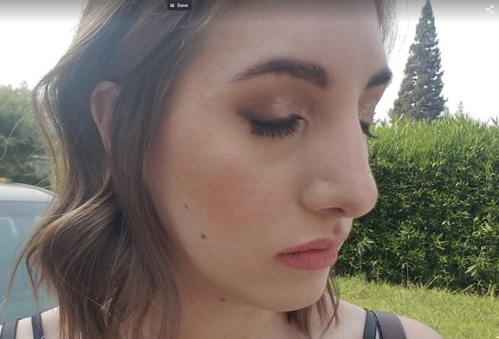 Makeup artist dilemma? 2