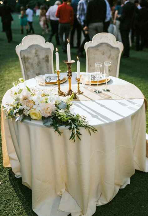 Sweetheart table ideas - 1