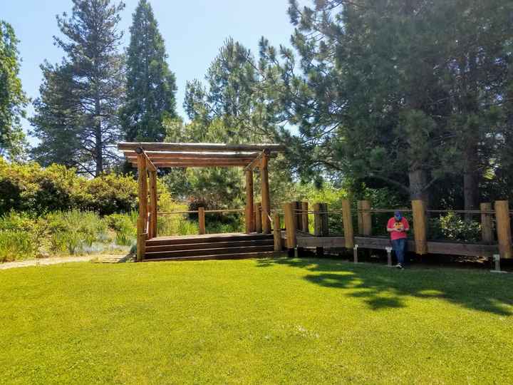 Which site for the ceremony? - 1