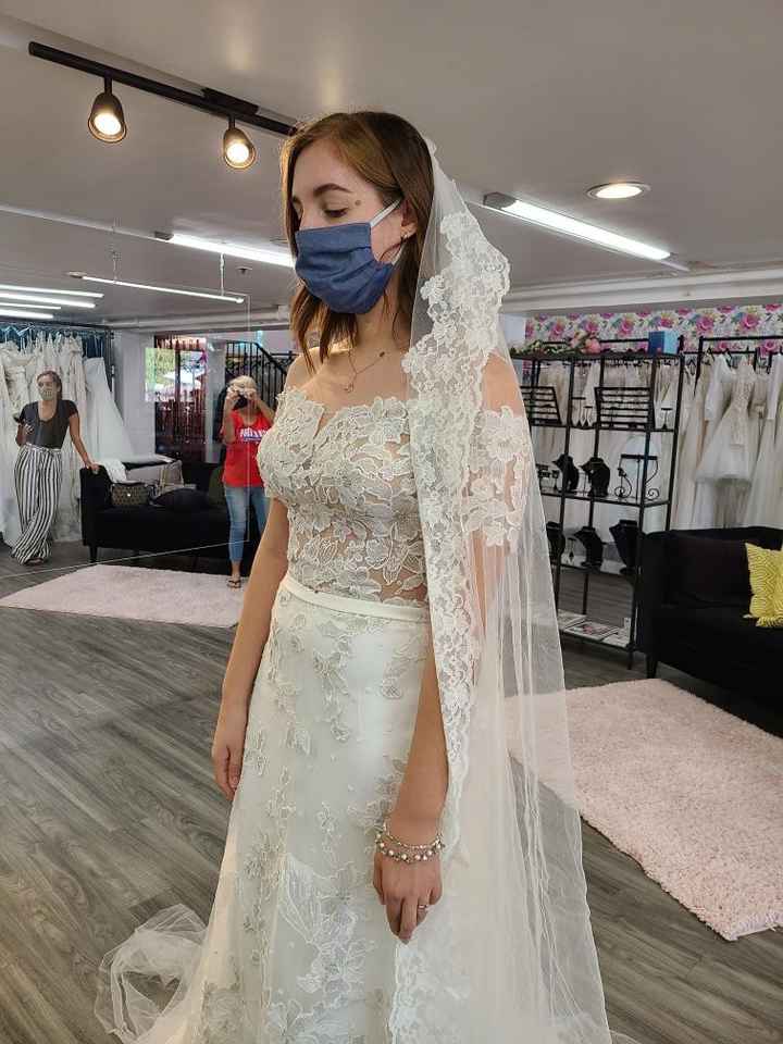 Not really loving how i look in my dress anymore? - 1