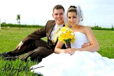 WE'RE MARRIED!! *Pic Heavy*