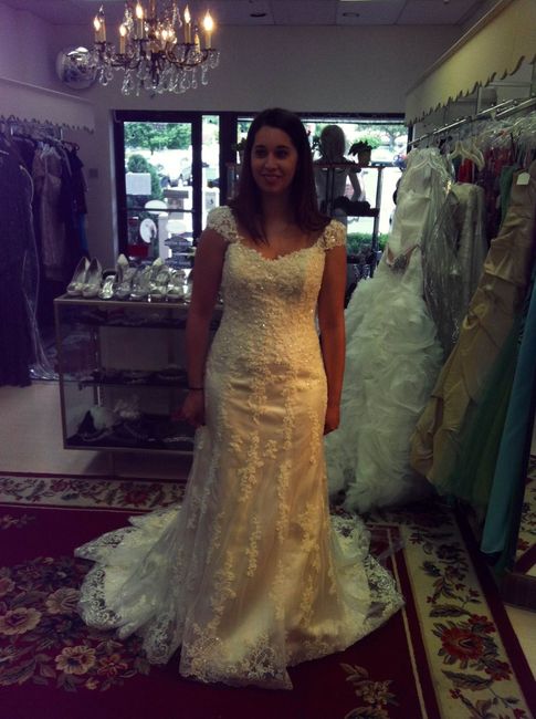 Can i see some dresses?!?!?!?