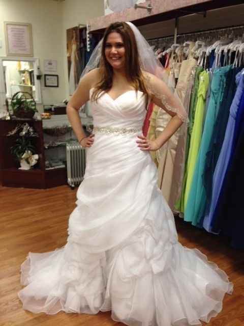 Show me your dress!
