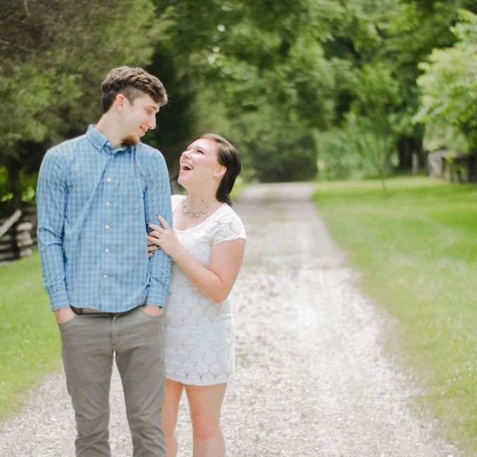 Engagement Pictures- What to wear? - 1