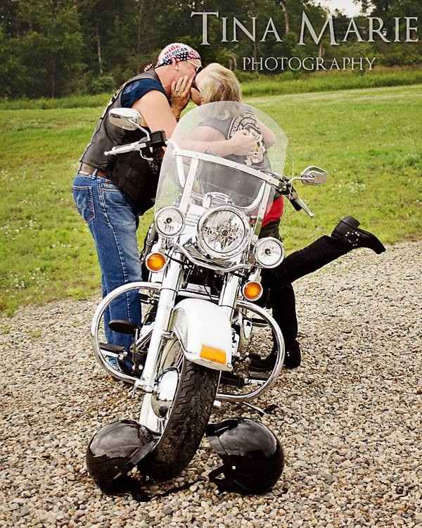 Show us your fave engagement pic!