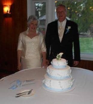 Show me your cake and cake topper (Cake tasting spinoff)