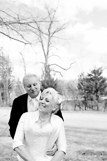 Show Me Your Bride/Groom Pics!