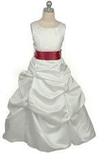 Which Flowwer Girl Dress