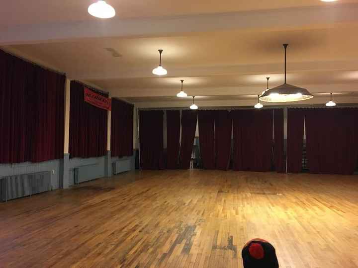 ugly venue walls... help