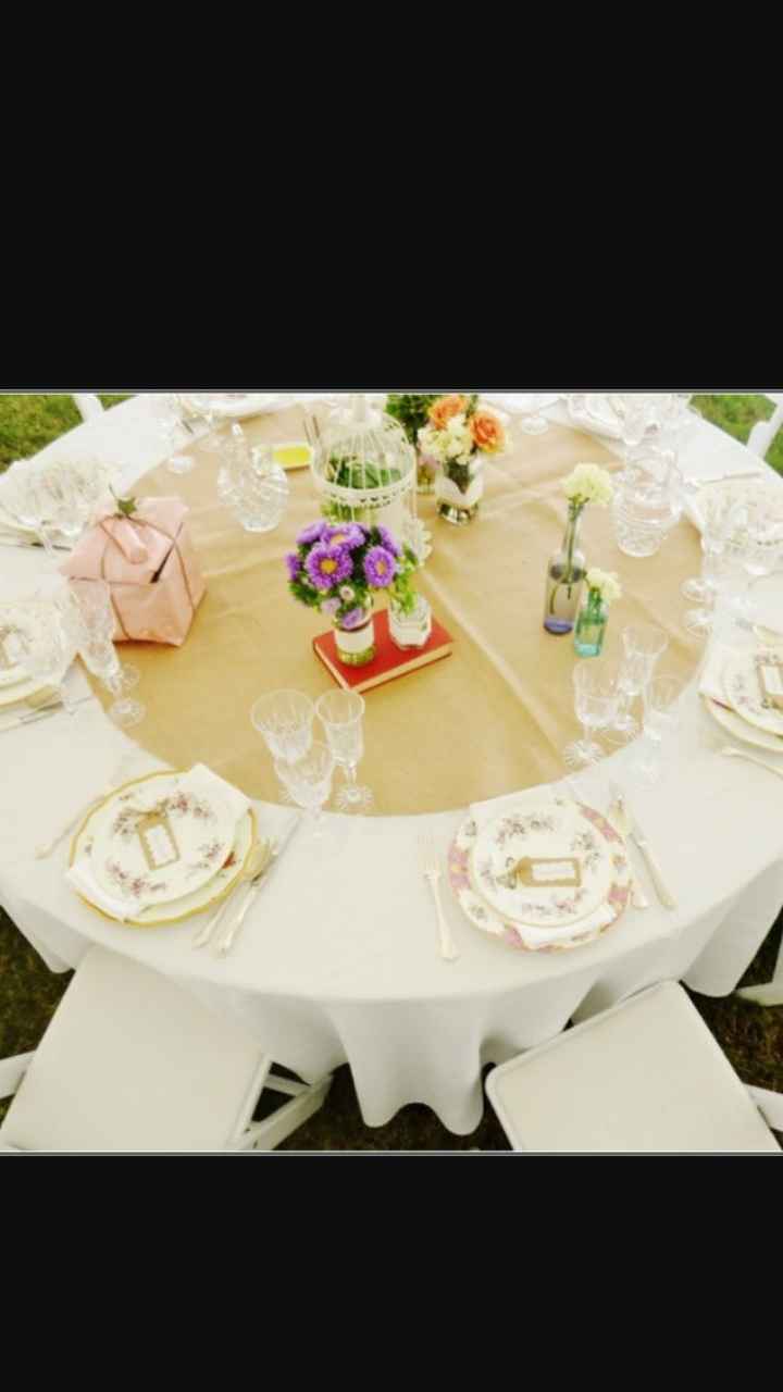 Centerpiece linen