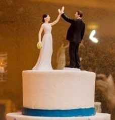how did yiu decide on a cake topper, if any?