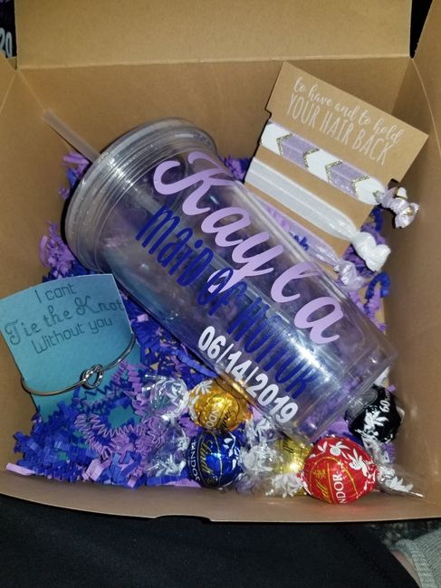 Need "bridesmaid Proposal" "will you be my bridesmaid" gift ideas! Drop what you did/your idea here! 4
