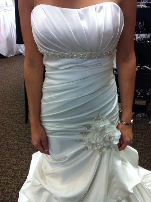 Show us your wedding dress