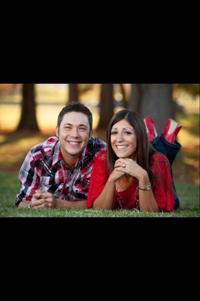 WE GOT OUR ENGAGEMENT PICS BACK!!!!  **PIC HEAVY**