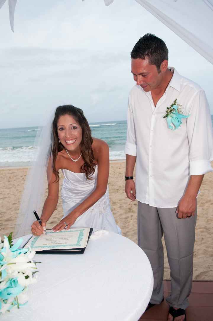 Reposting due to requests...BACK AND MARRIED!!  PIC HEAVY!!!