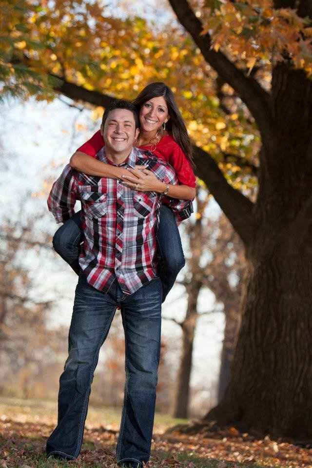 WE GOT OUR ENGAGEMENT PICS BACK!!!!  **PIC HEAVY**