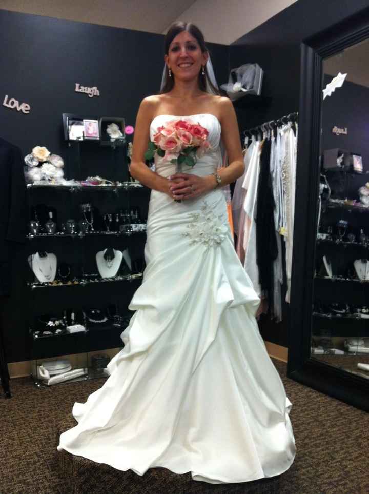 I said YES to the dress!!!!!