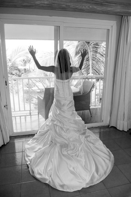 Reposting due to requests...BACK AND MARRIED!!  PIC HEAVY!!!