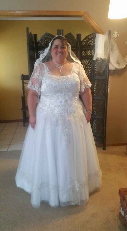 Any brides NOT wearing a cathedral veil?