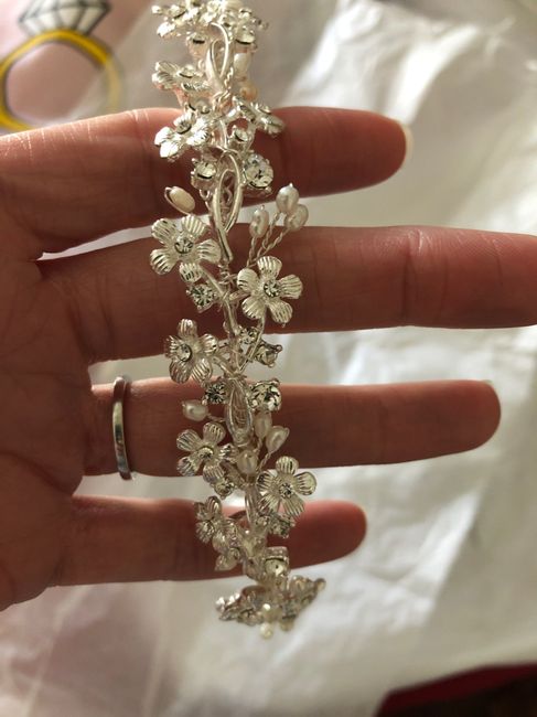 Matching accessories to belt/sash 3