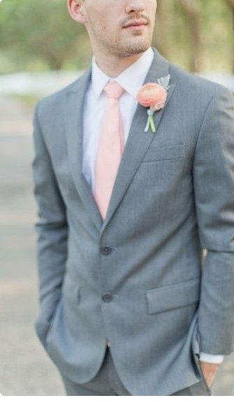 Woman in the Groomsparty?