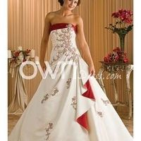 Help me choose my wedding dress!!