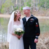 Married ladies; Share your FAVORITE wedding photo!