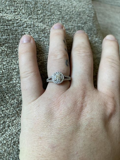 Brides of 2022! Show us your ring! - 1