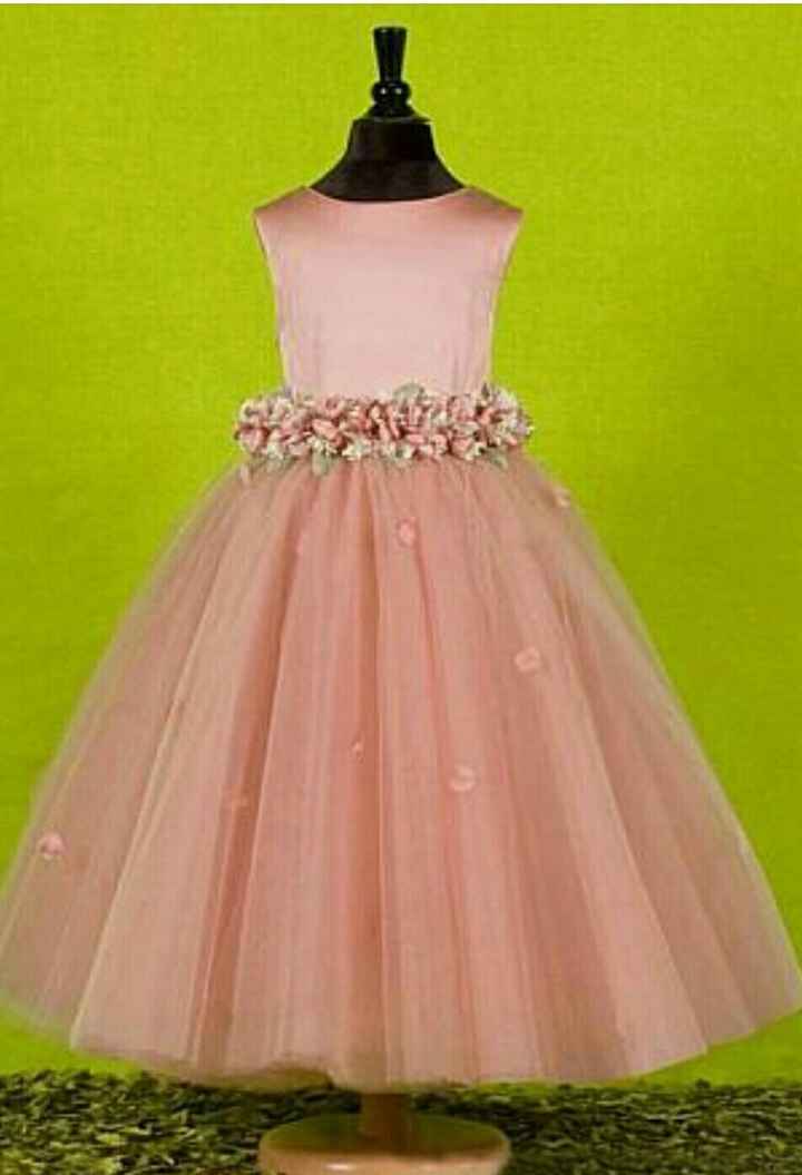 I wanna see your flower girl dresses!!