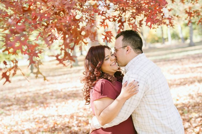 Plus-Sized Engagement Pictures Help