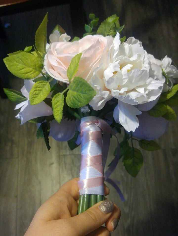 DIY Bridesmaid bouquets!