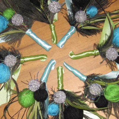 DIY Yarn Ball/Tesla Coil Boutonnieres