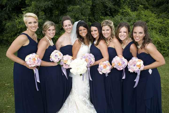 Any brides putting their bridal party in navy??