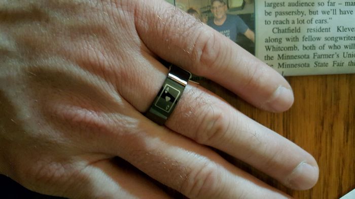 Show us your man's wedding band.
