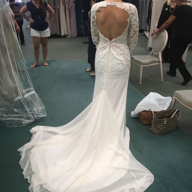 Show off your dress!!