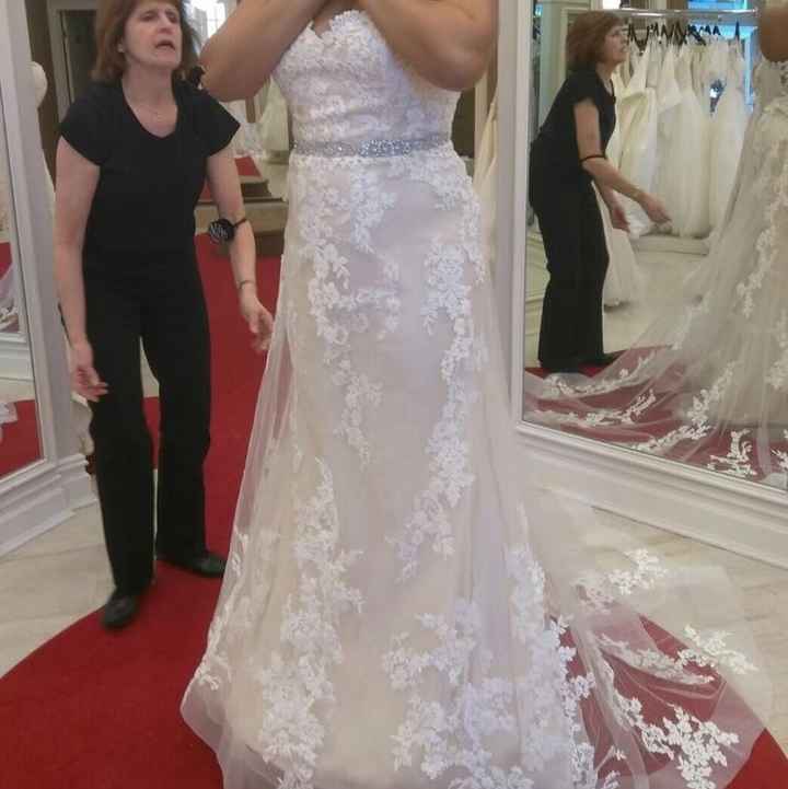 I wanna see your wedding dress!