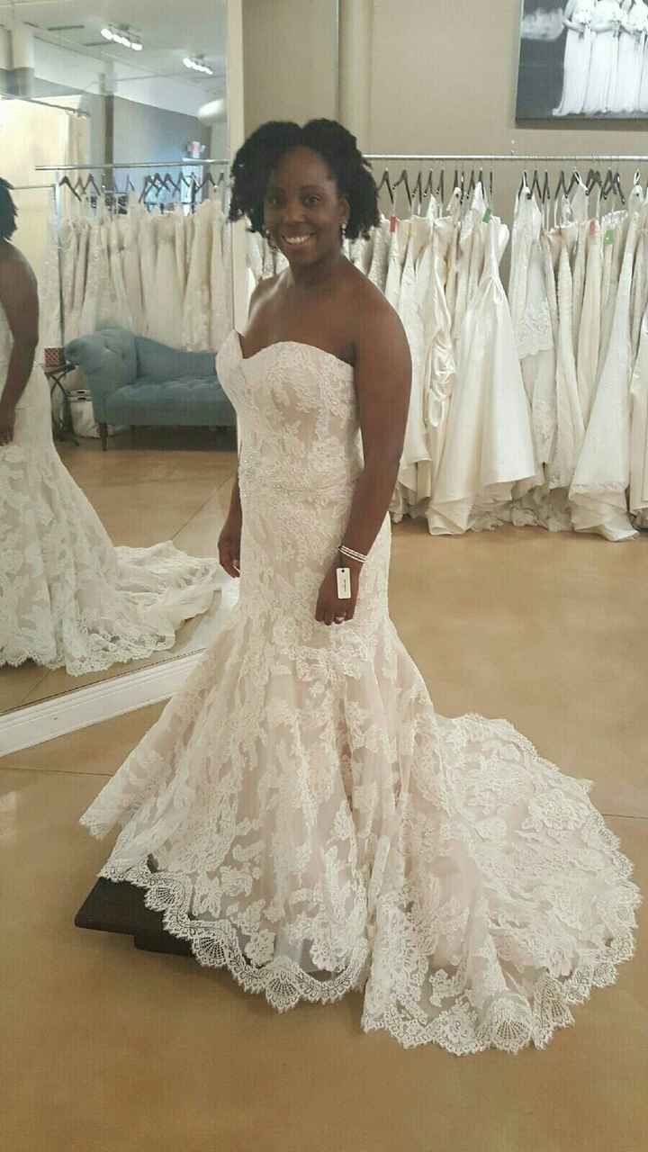 Let me see your DRESS!