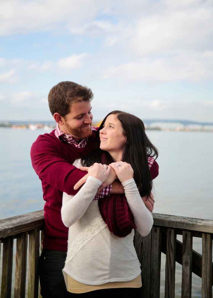 I can finally share our fall engagement pics!!