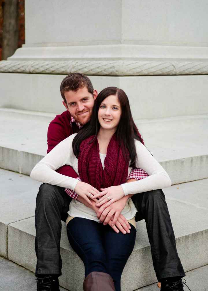 I can finally share our fall engagement pics!!