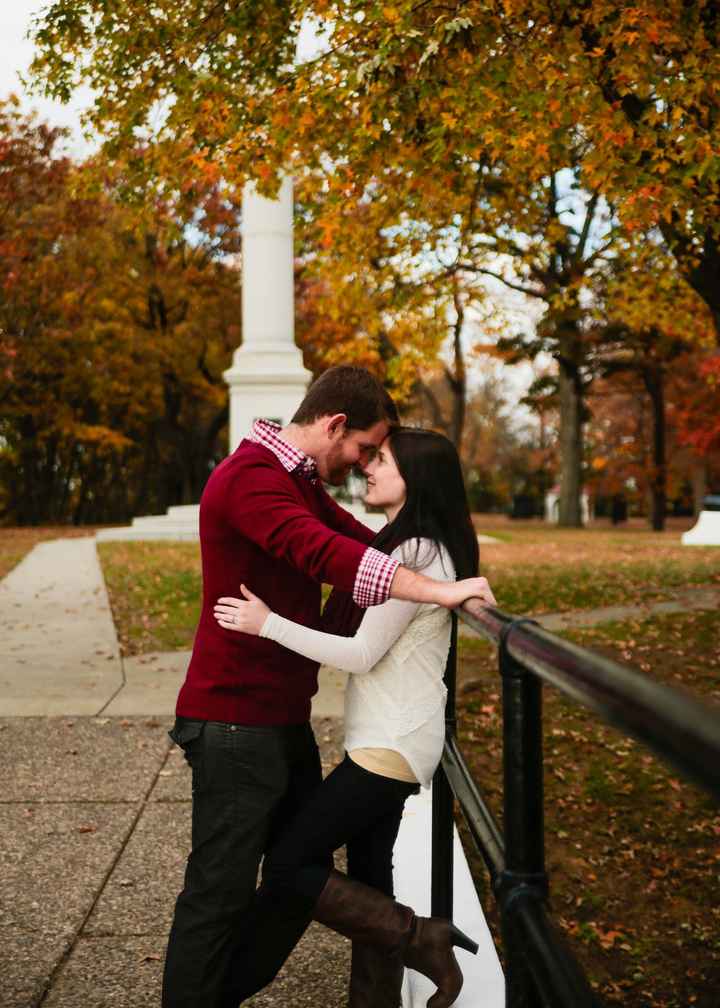 I can finally share our fall engagement pics!!
