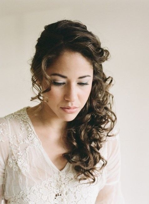 Show me your Half Up/Half Down and one Side Up Hairstyles?!