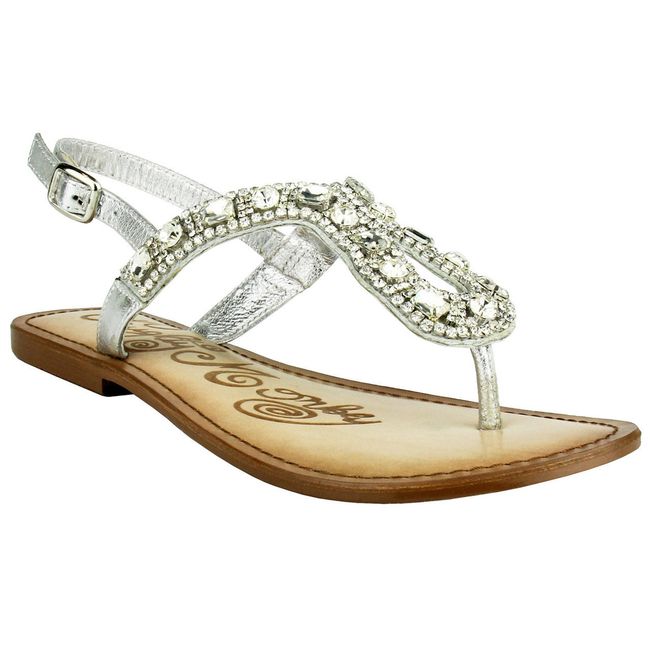 Would love to see everyone's bridal shoes?