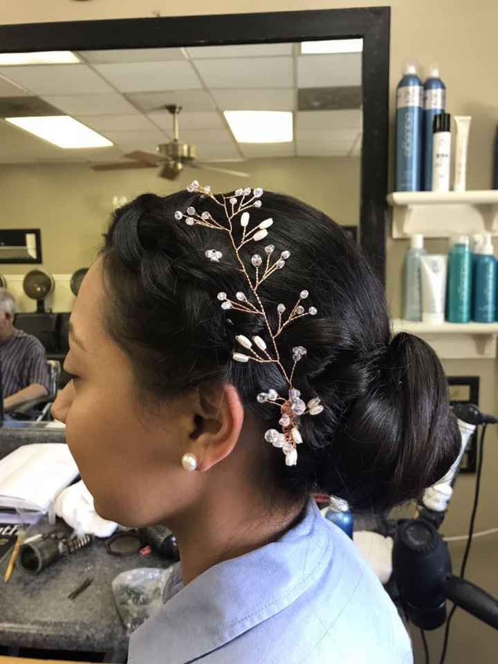 Shiny headpiece for bridal party - 1