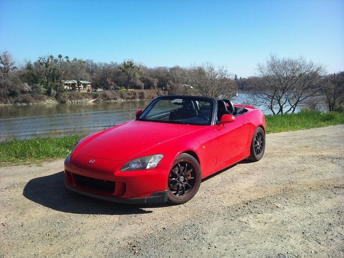 NWR: what kind of car do you and your FH drive?