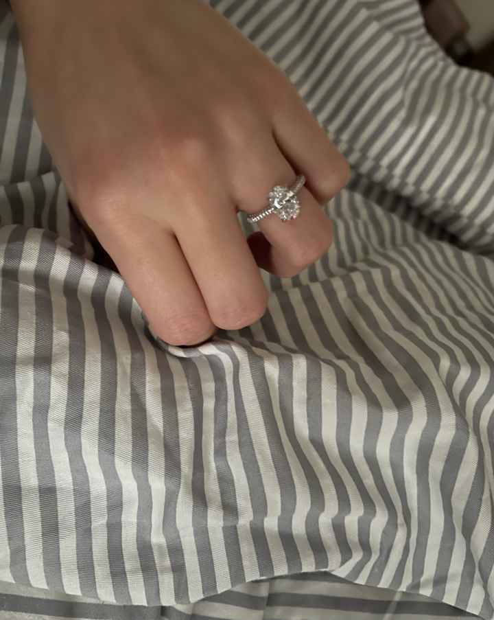 Brides of 2022! Show us your ring! - 1