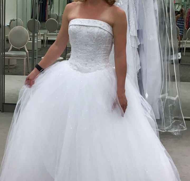  What jewelry goes best with princess dresses? - 2