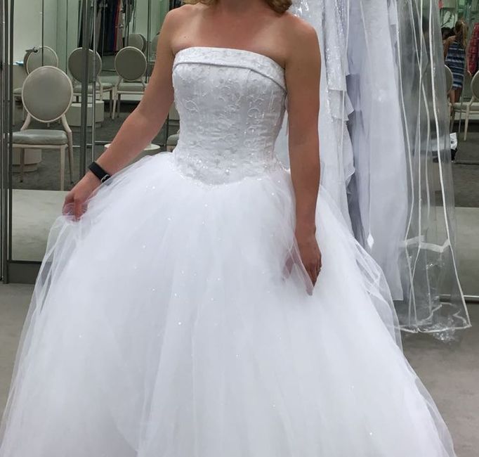  What jewelry goes best with princess dresses? - 2