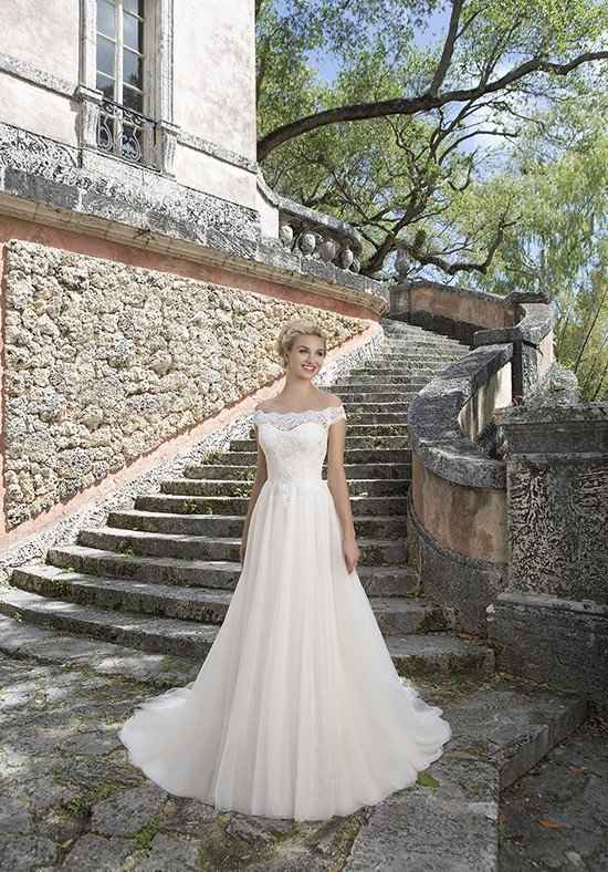 Let me see your dress.