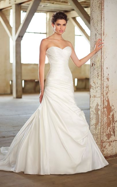 Dressily versus Jasmine's: Opinions please